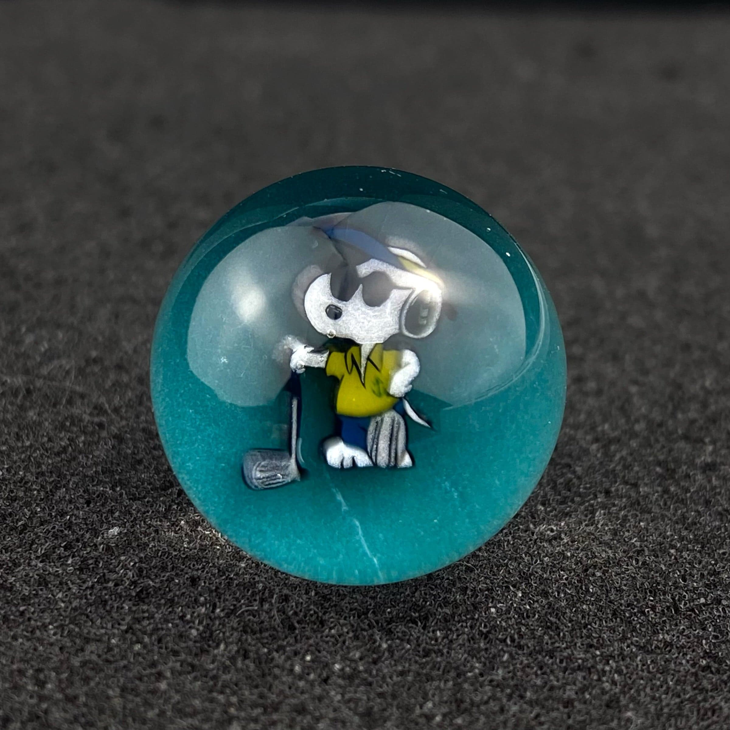 Peanuts Snoopy Golf Millie Slurper Marble Top by Keys Glass